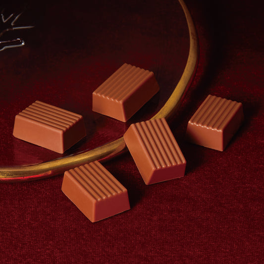 ピュアショコラ41%(ミルクチョコレート)/AKUTAGAWA SELECTION